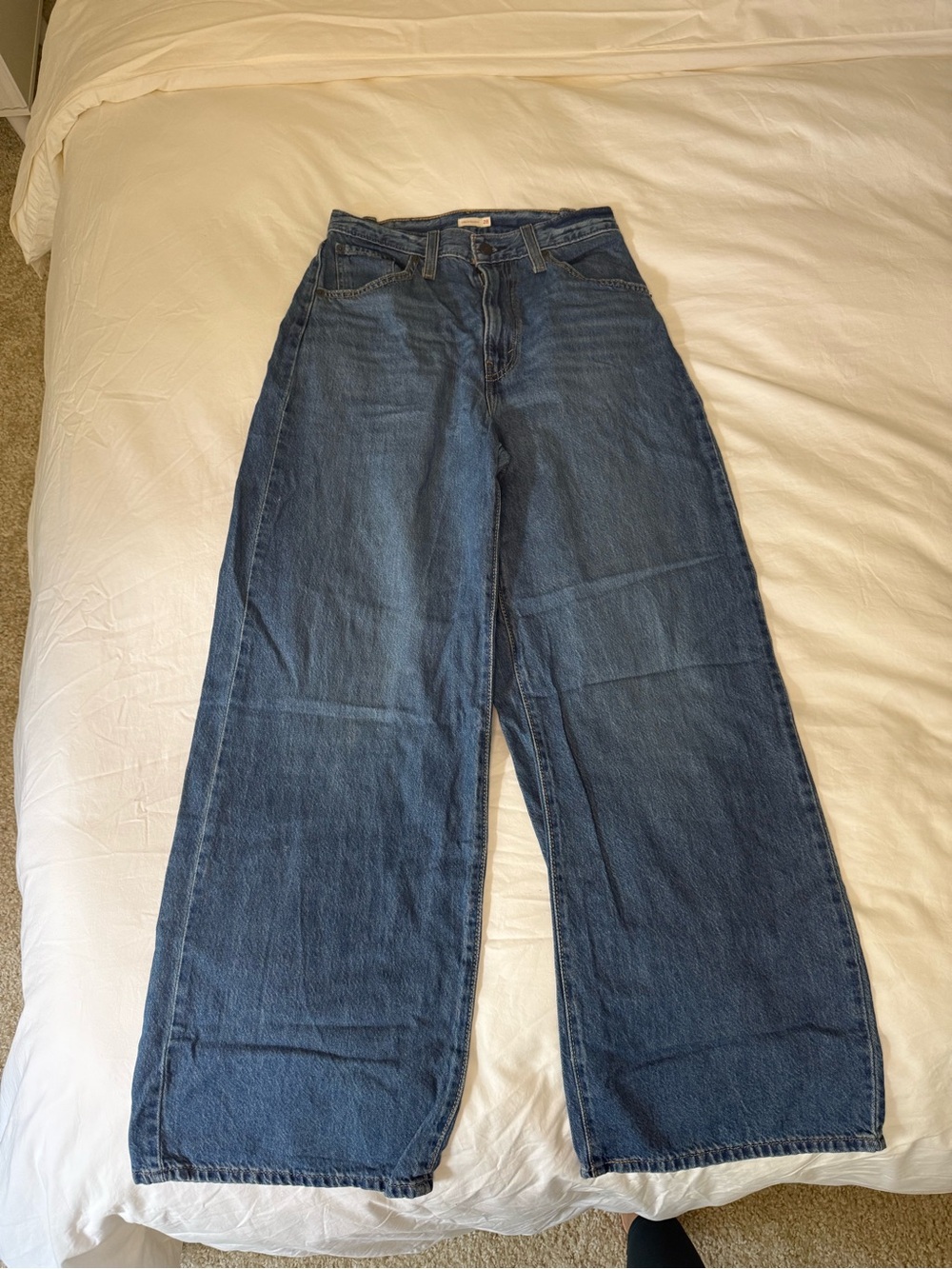 Levi’s Cinch Baggy Jeans W28 L31 Medium Wash Brand New Wide Leg